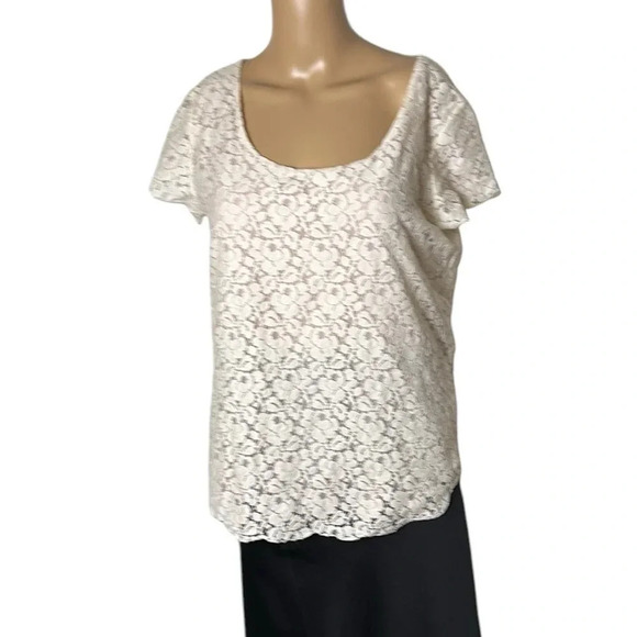 Floral White ,off white,lace sheer top ,with pink underlay, Ariztia Talula, - Picture 3 of 17